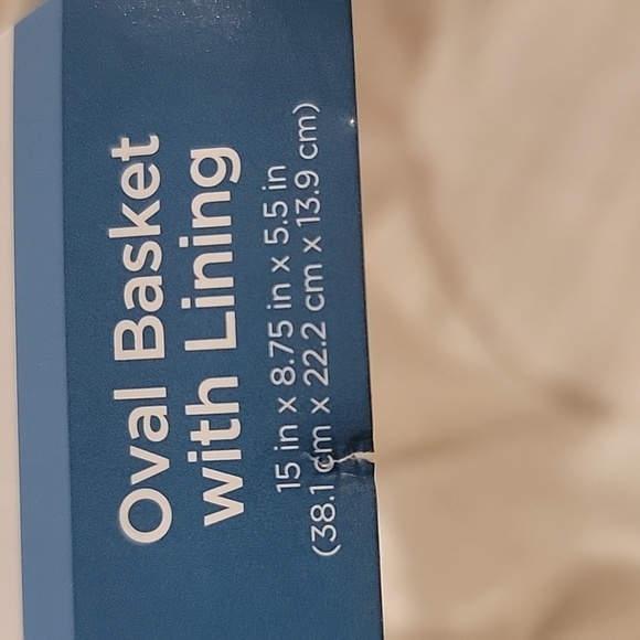 Trueliving Oval Basket with Lining - Picture 5 of 6